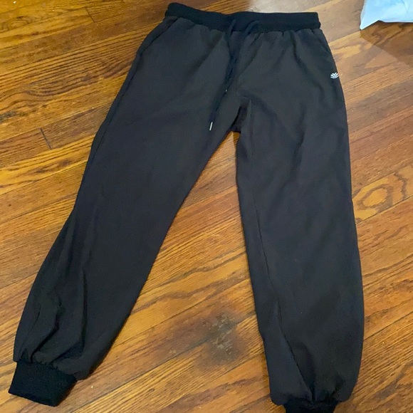 Athletic pants - Picture 1 of 2